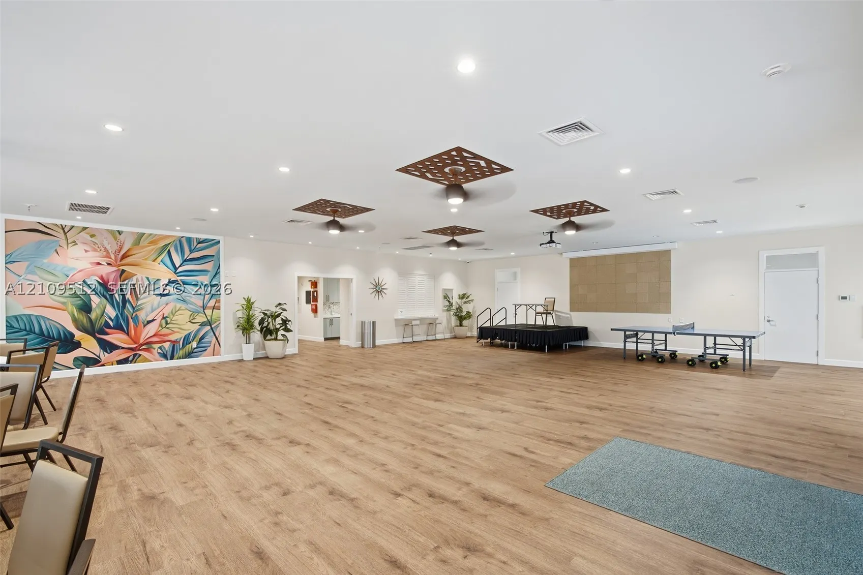 1541 NW 18th Ave #101