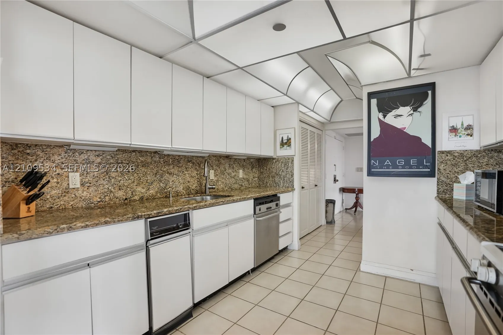 11113 Biscayne Blvd #458