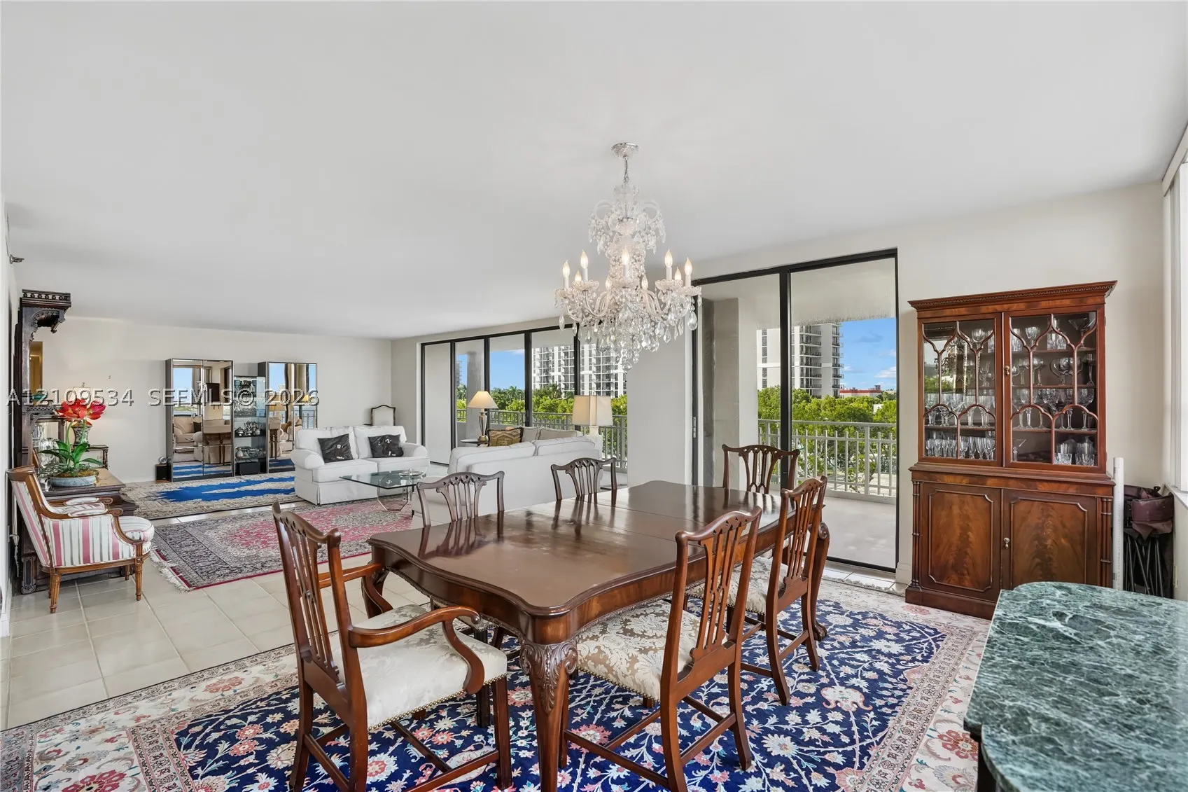 11113 Biscayne Blvd #458