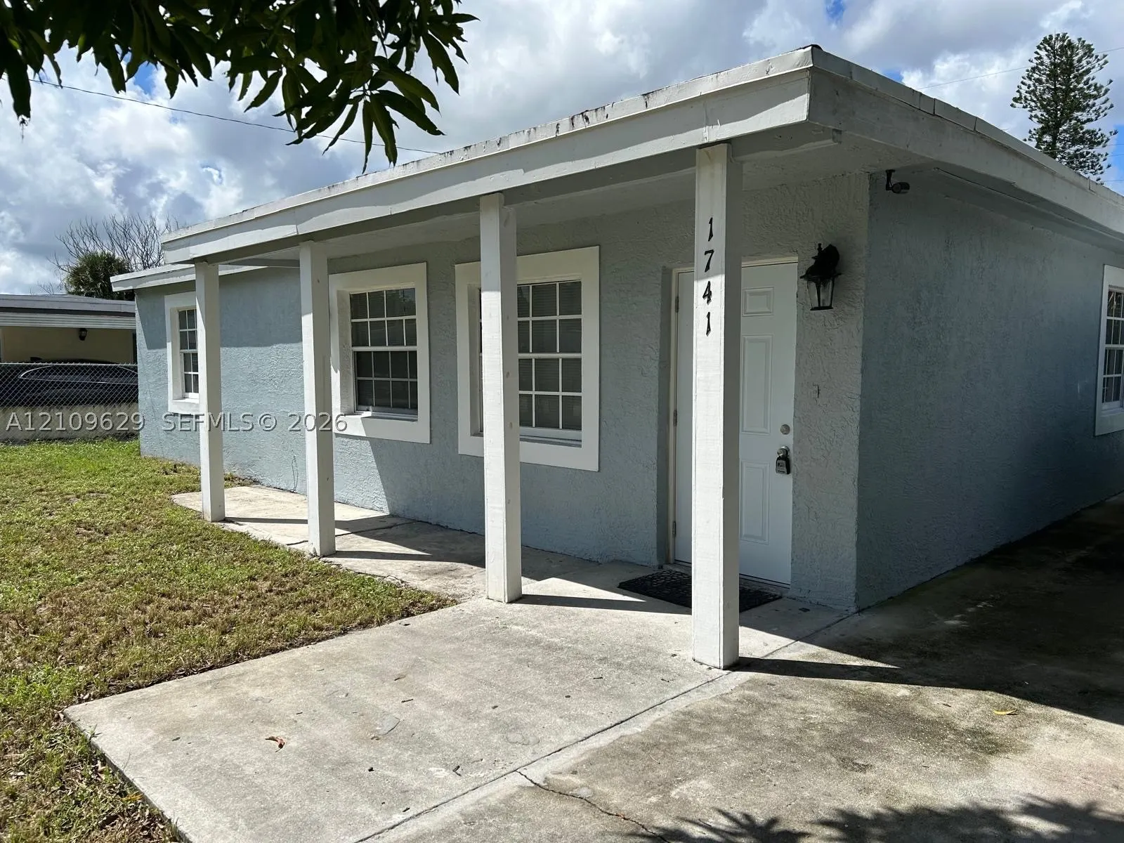 1741 NW 24th Ter