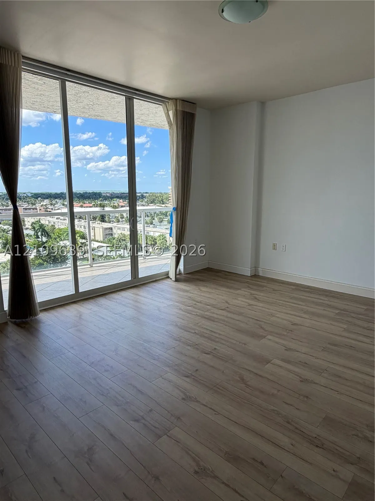 704 N Ocean Blvd #804