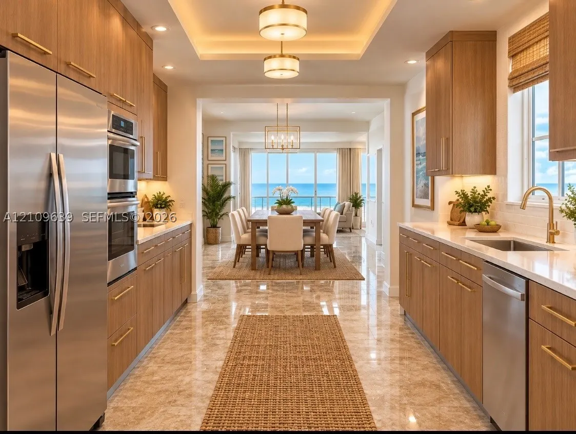 704 N Ocean Blvd #804
