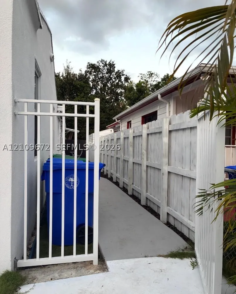 227 SW 26th Rd #0