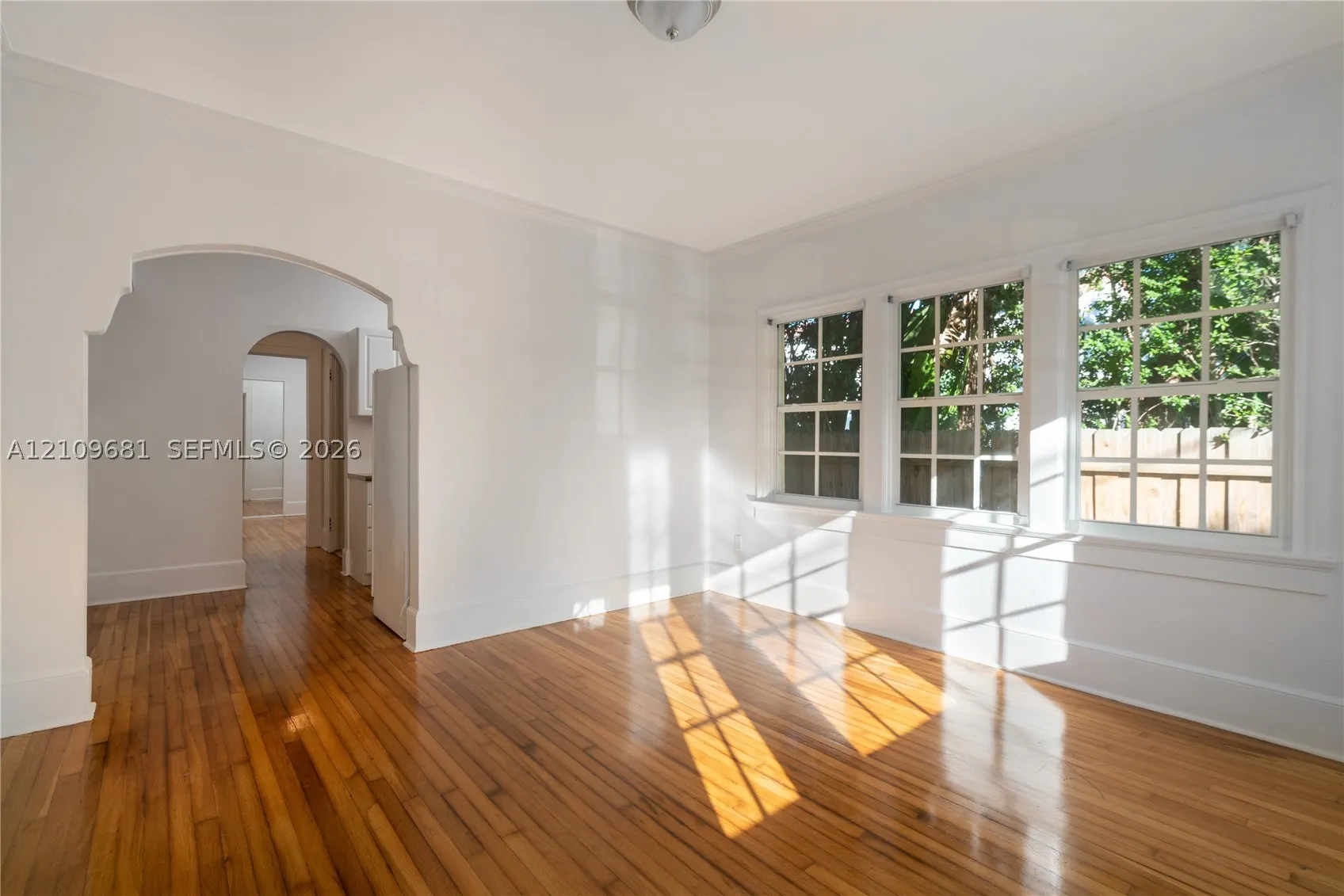 4342 Sheridan Ave #4