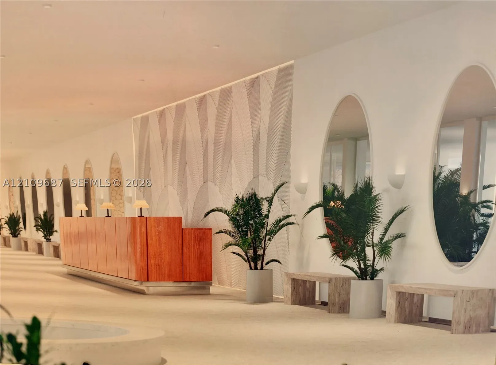 5555 Collins Ave #5C