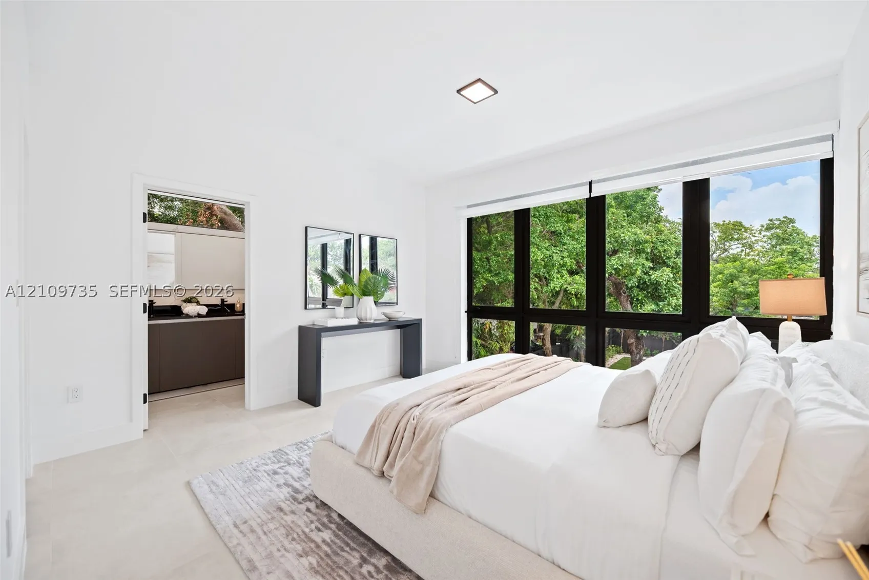 53 NW 52nd St