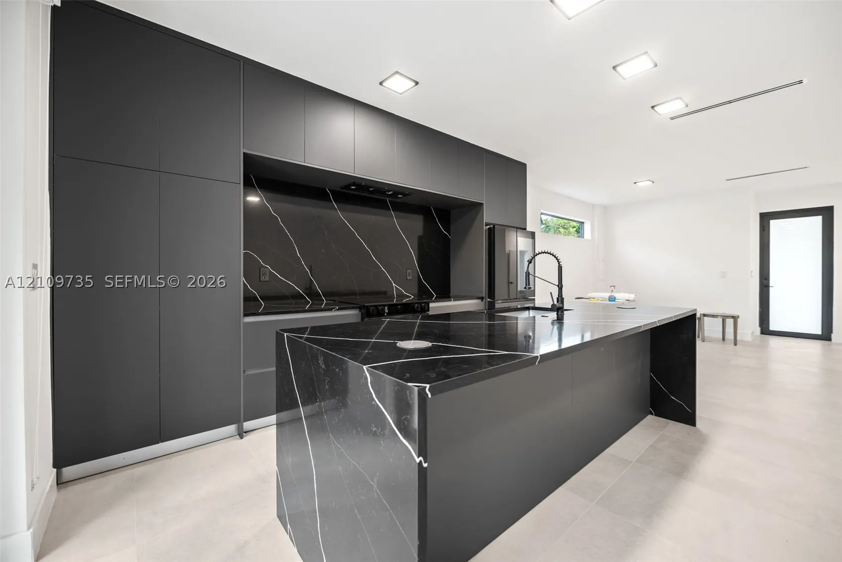 53 NW 52nd St
