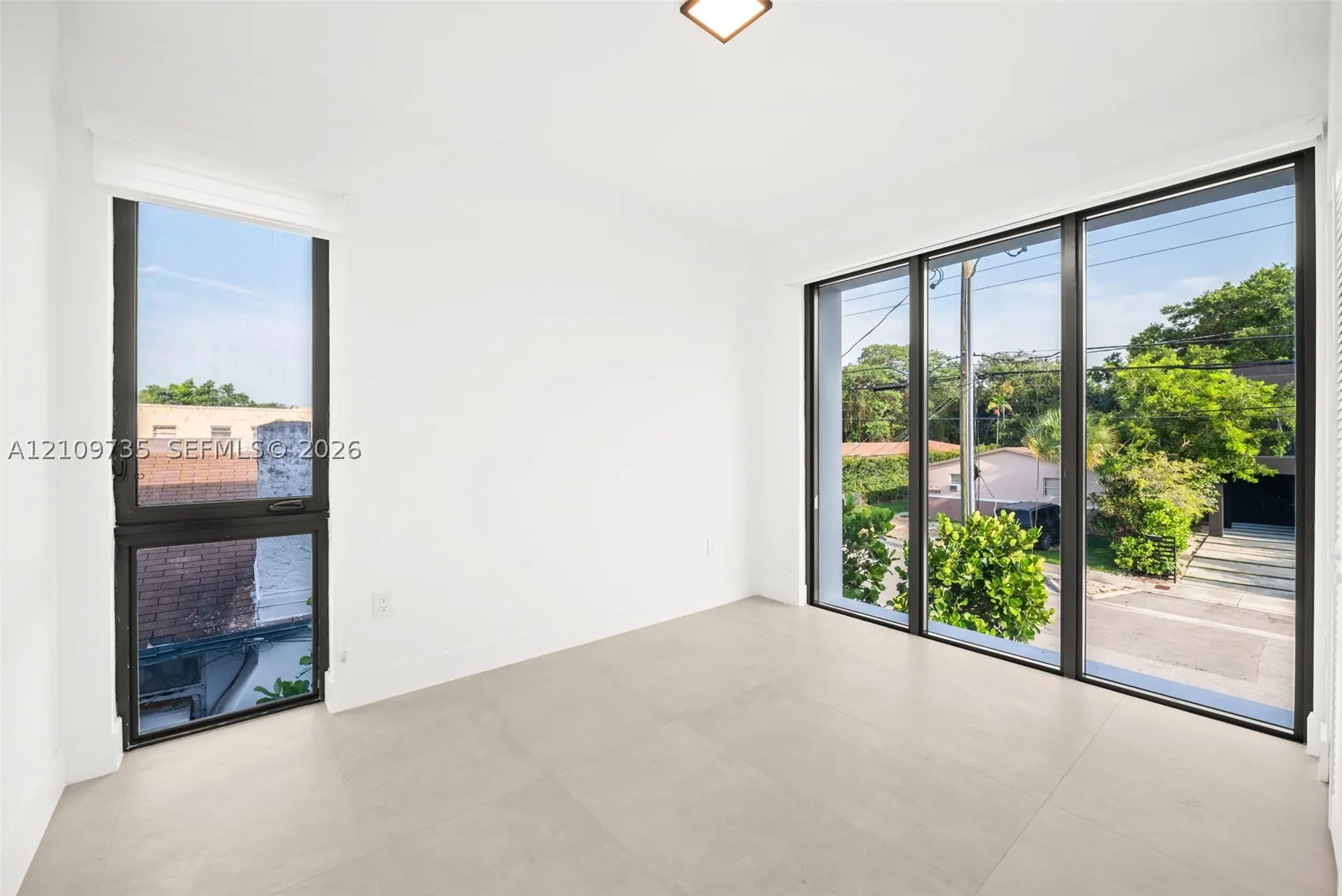 53 NW 52nd St