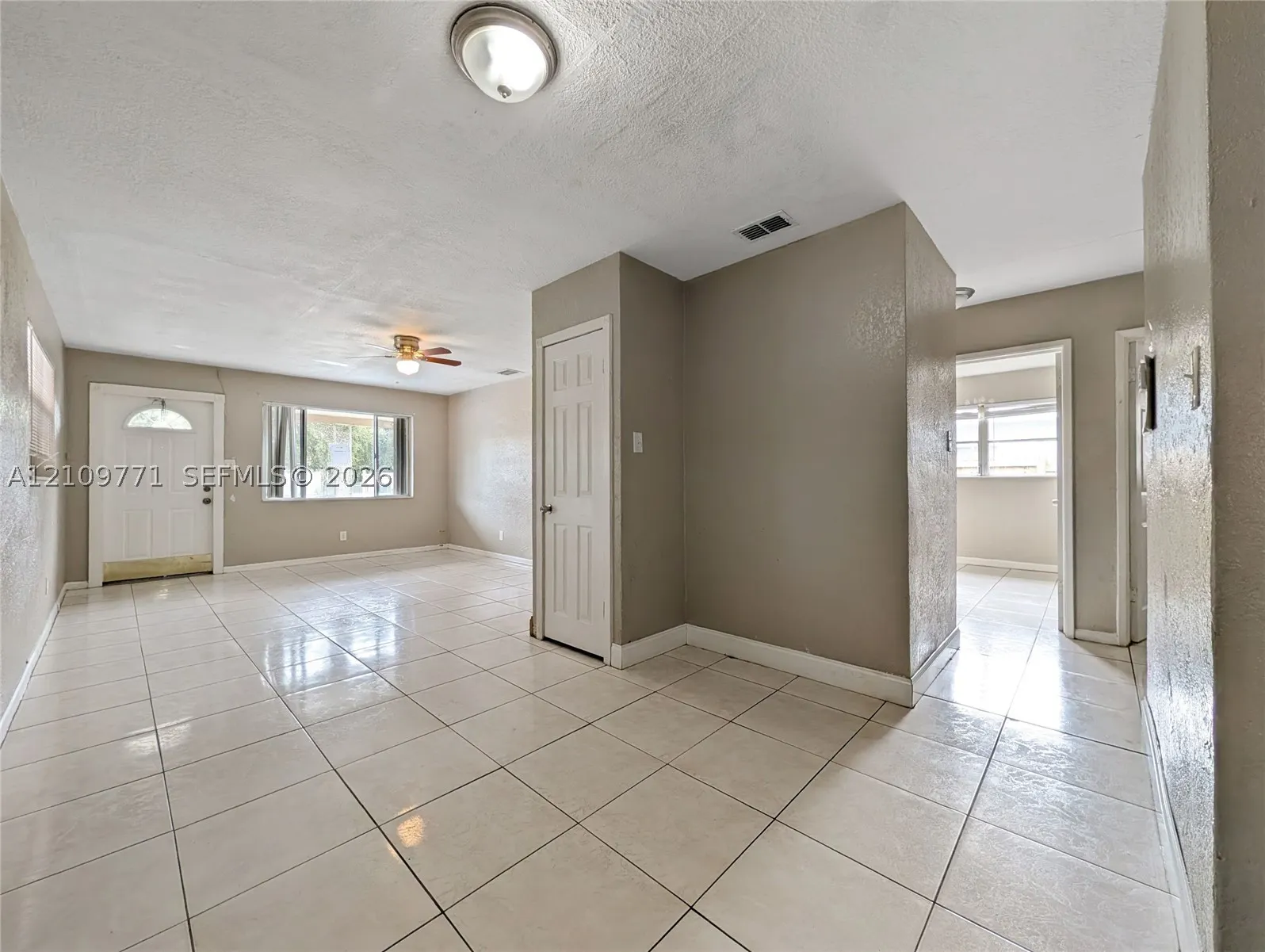 409 NW 18th Ave