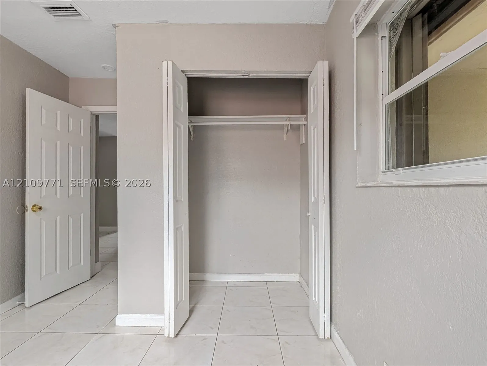 409 NW 18th Ave