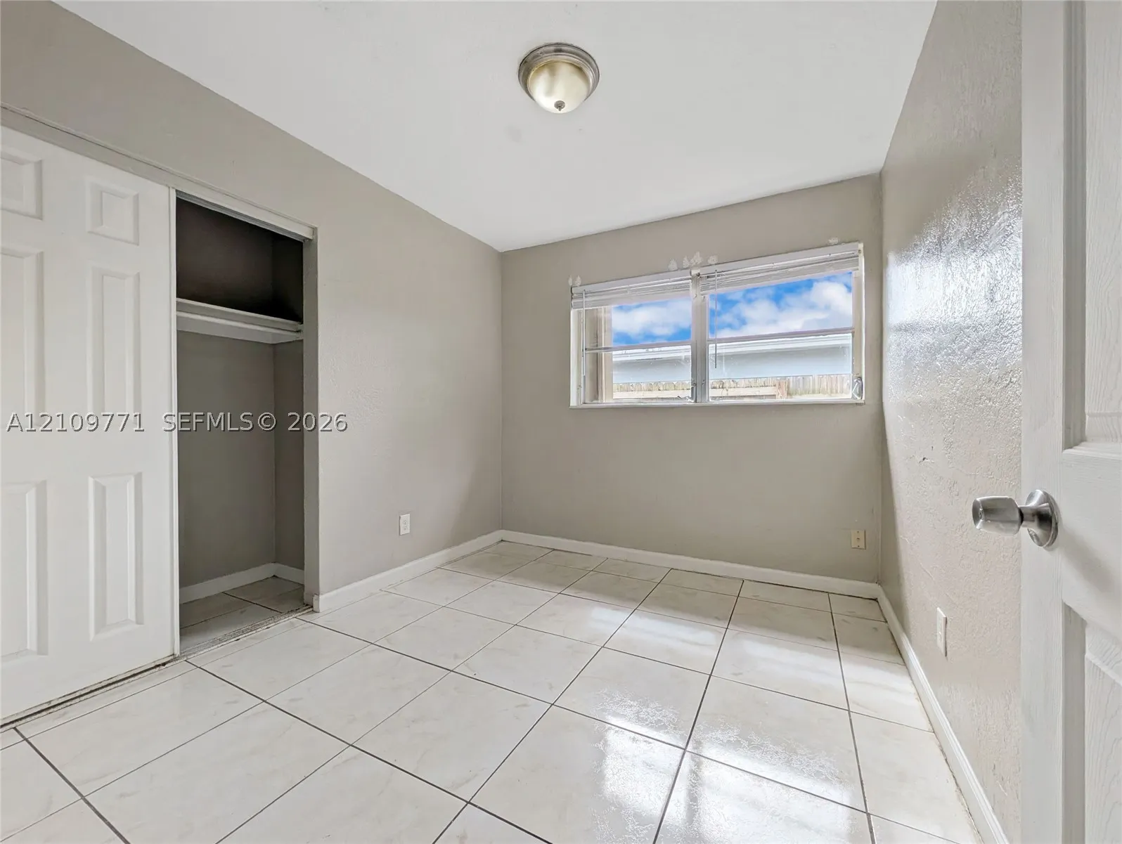 409 NW 18th Ave