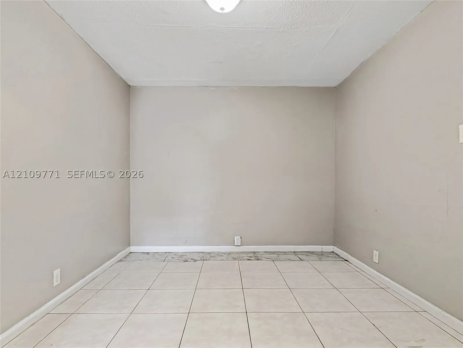 409 NW 18th Ave