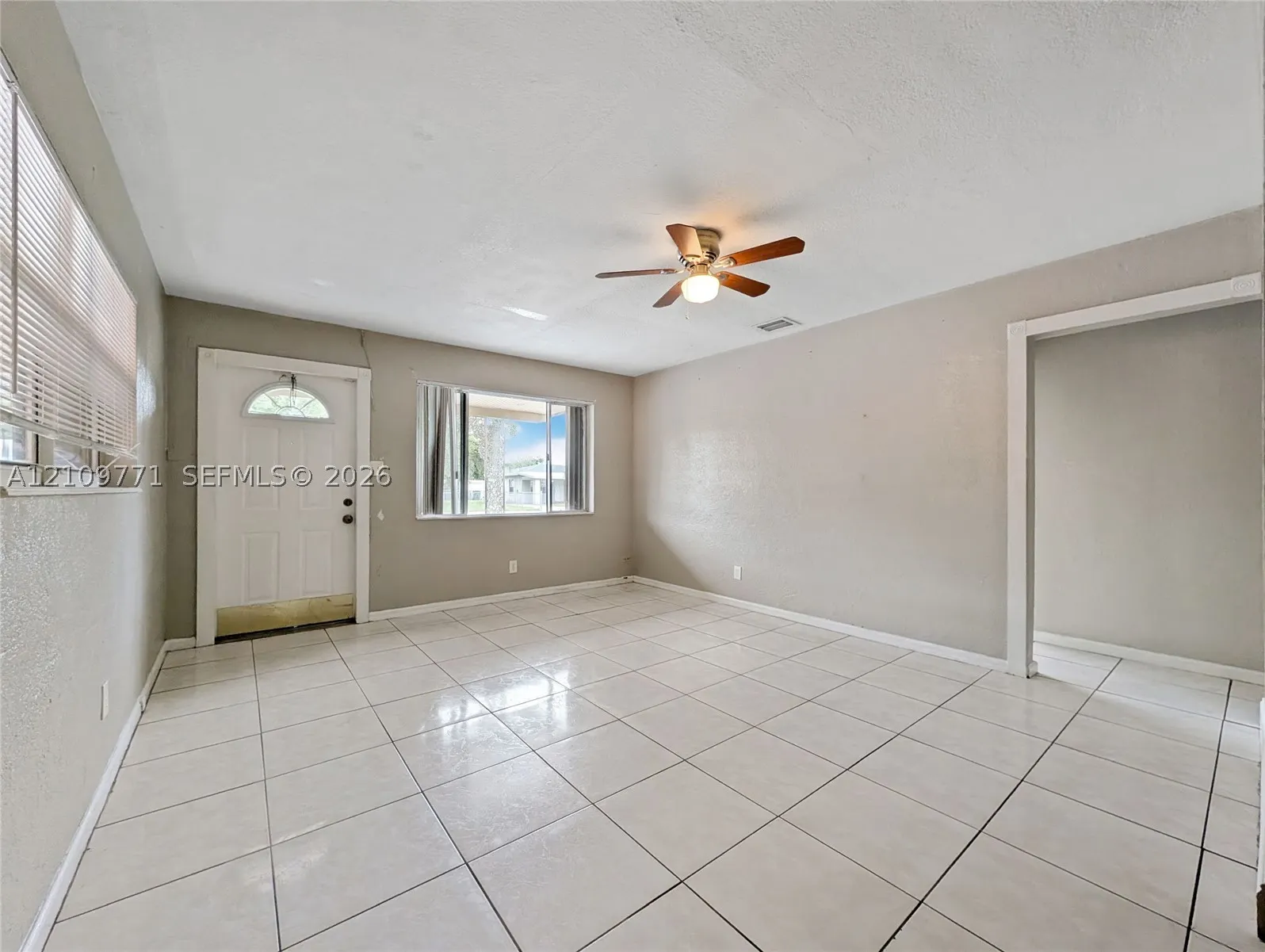 409 NW 18th Ave