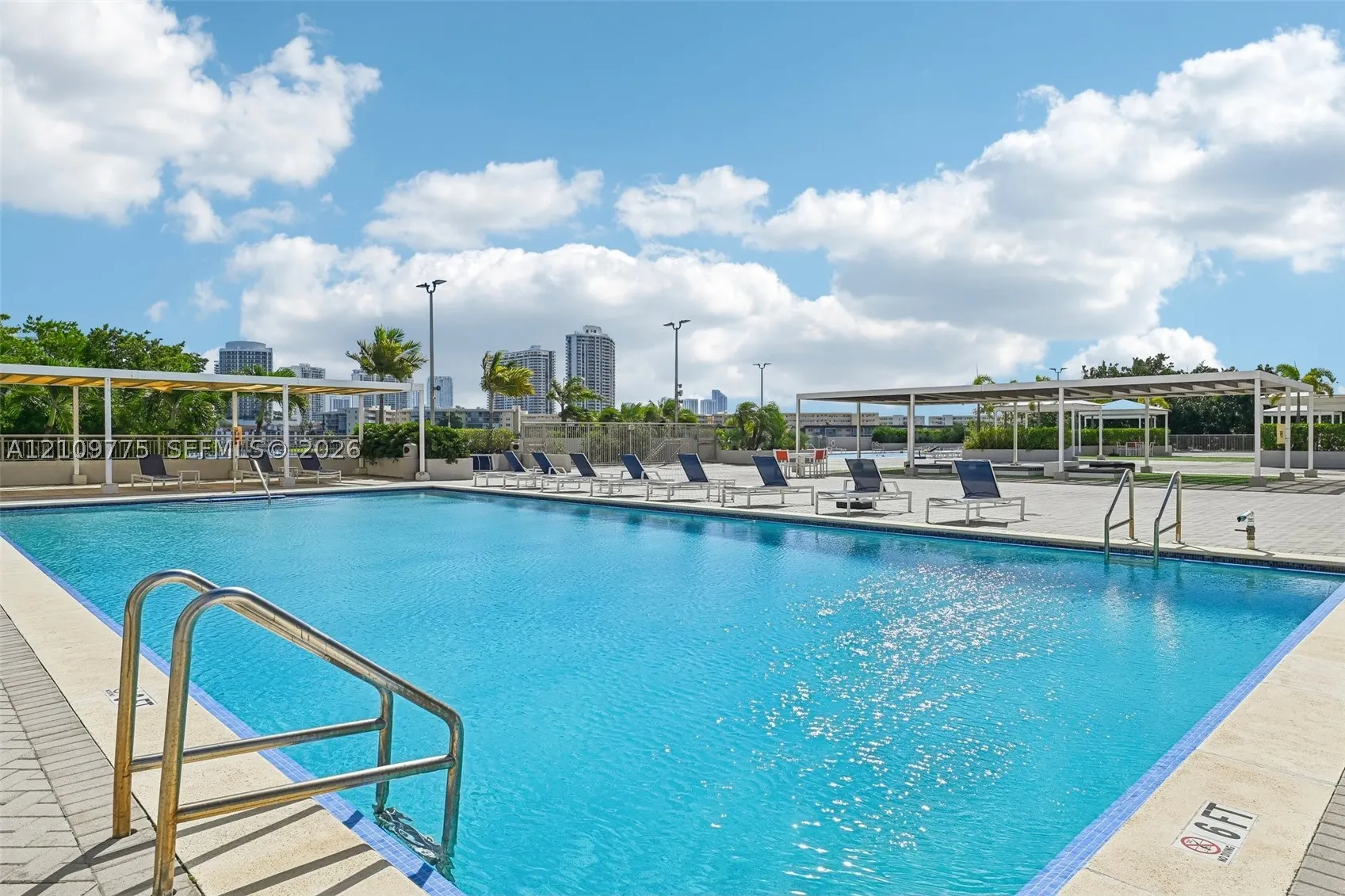 18011 Biscayne Blvd #705