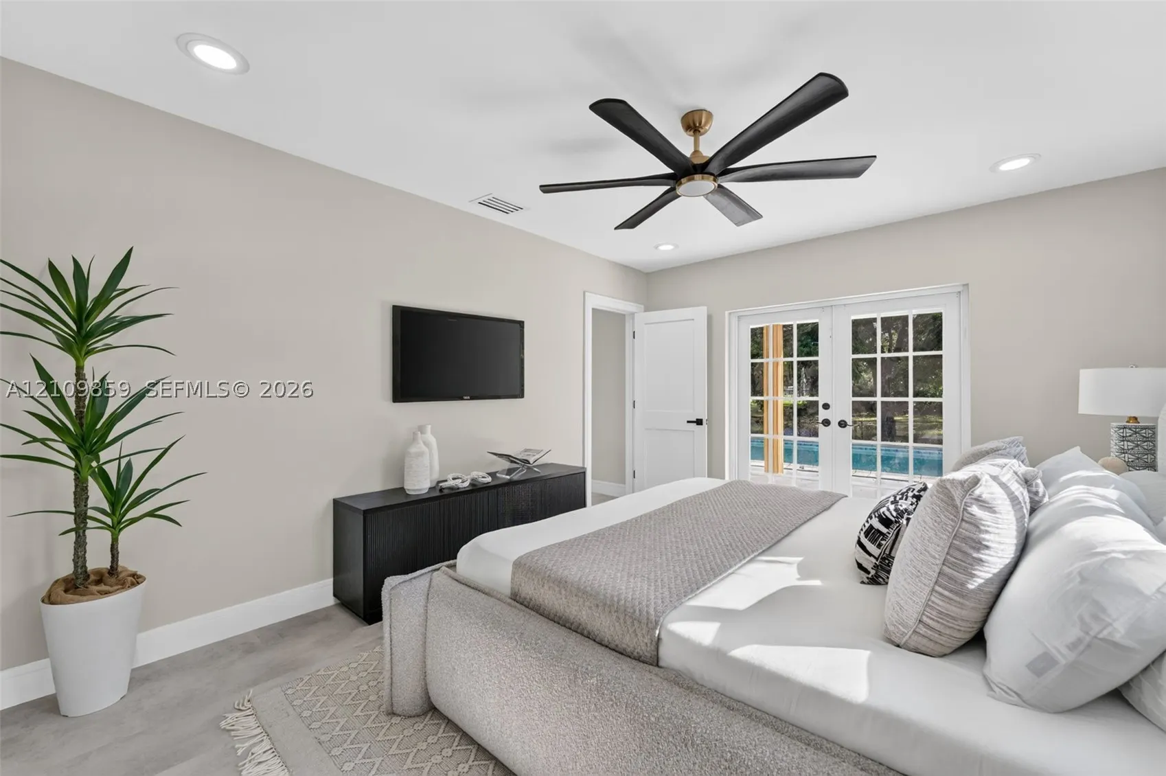 4401 NW 102nd Ter