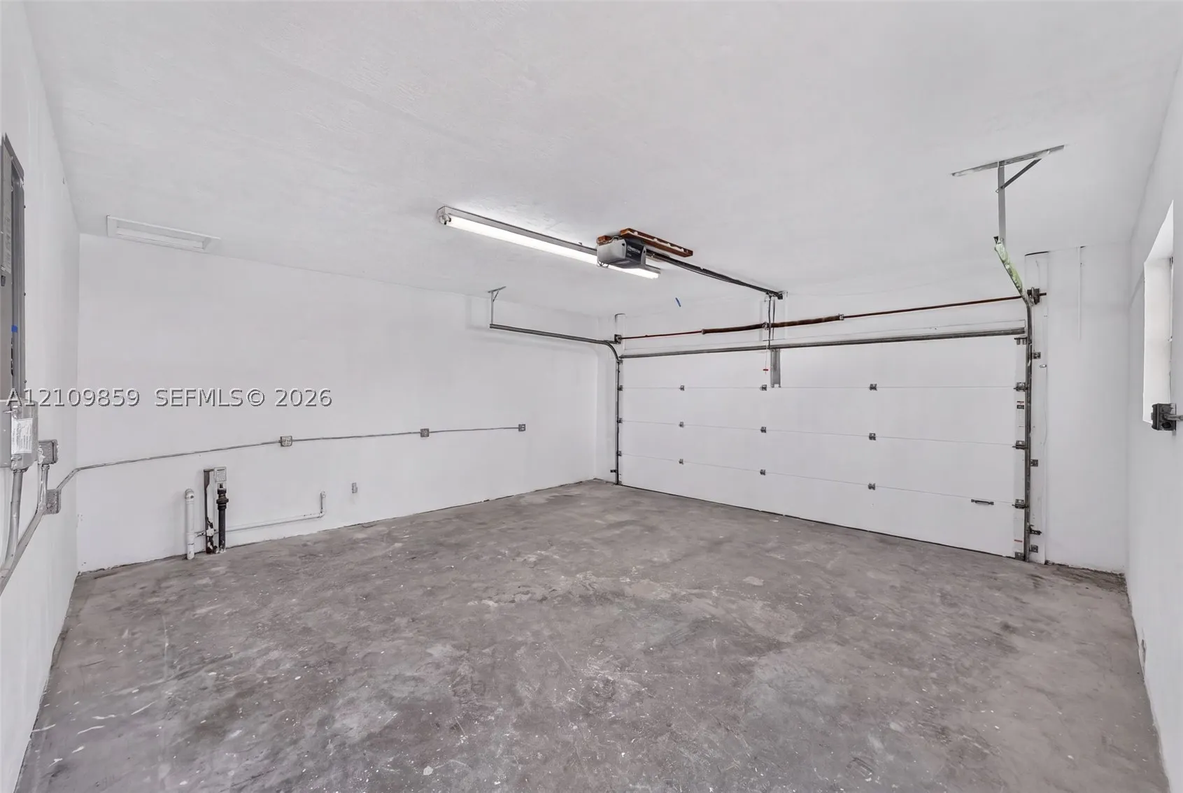 4401 NW 102nd Ter