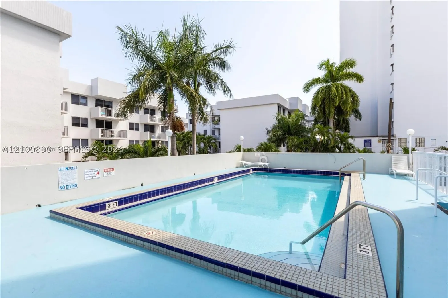 1345 Lincoln Rd #604
