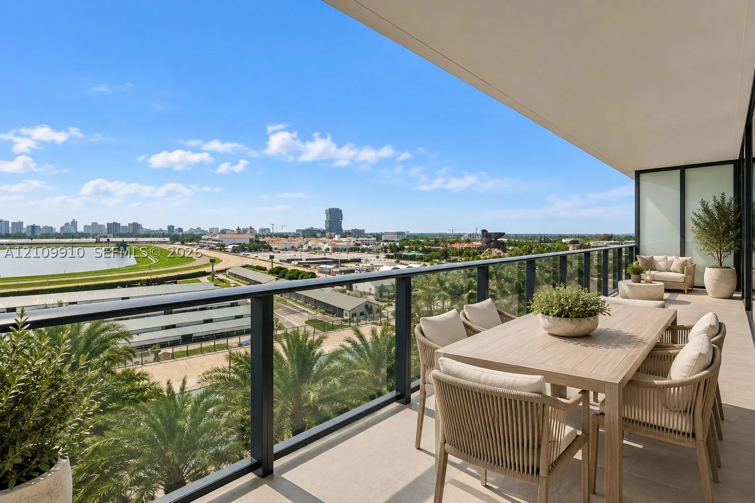 1170 E Hallandale Beach Blvd #908