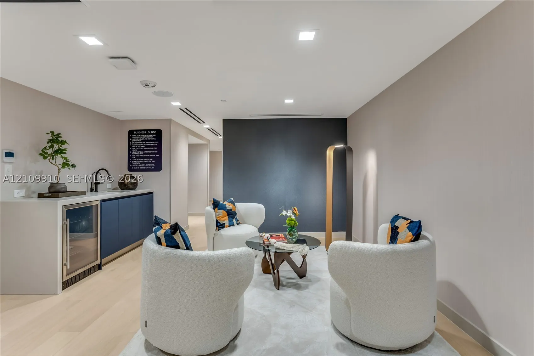 1170 E Hallandale Beach Blvd #908