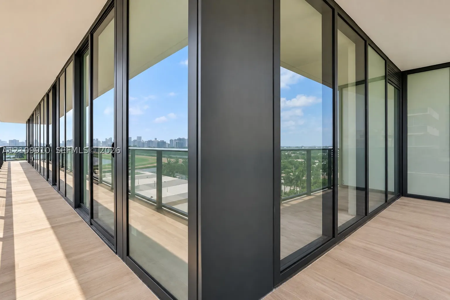 1170 E Hallandale Beach Blvd #908