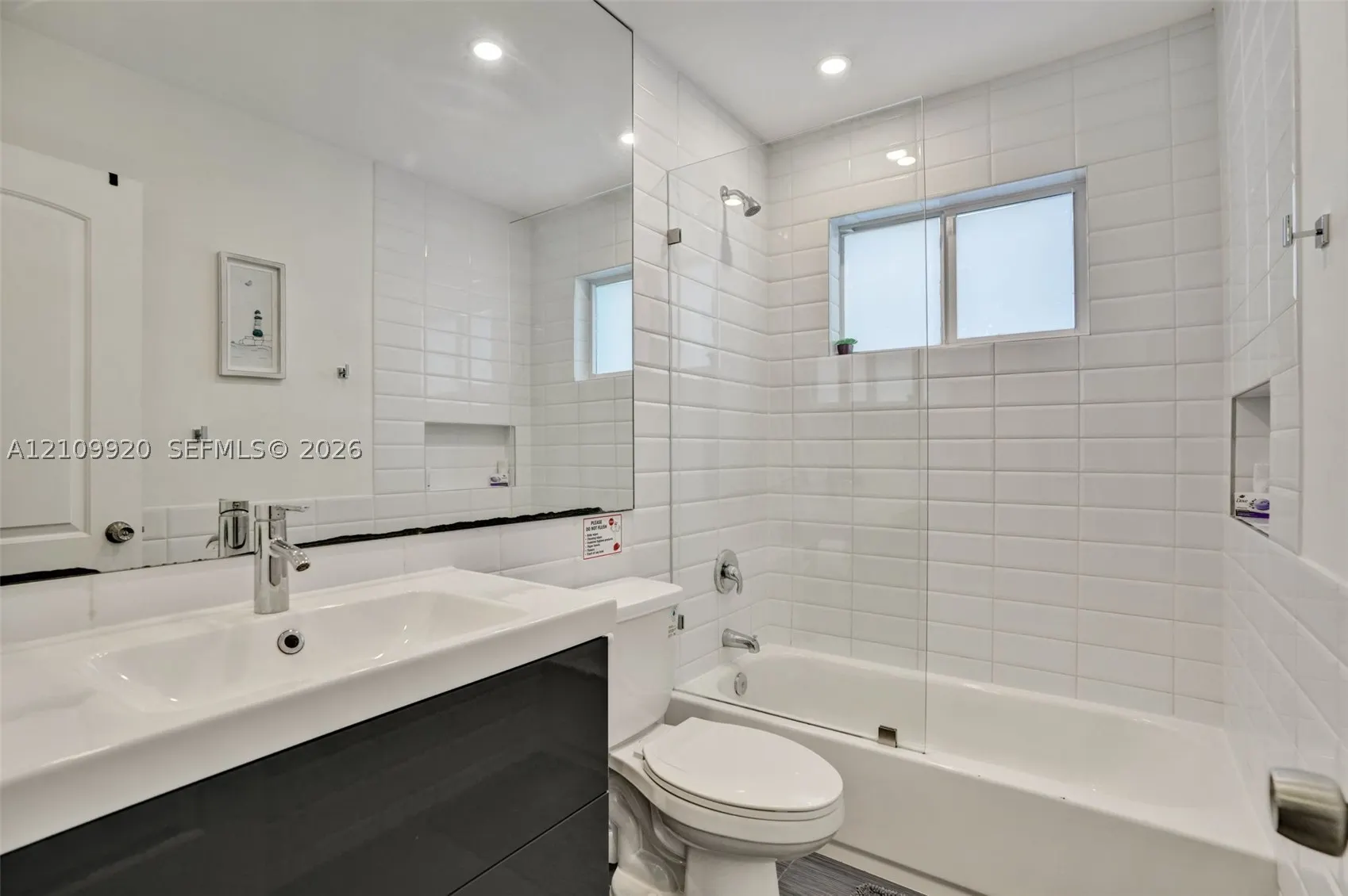 1747-1753 NE 45th St