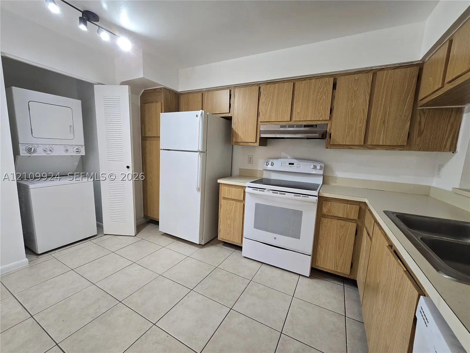 2192 SW 80th Ter #2192