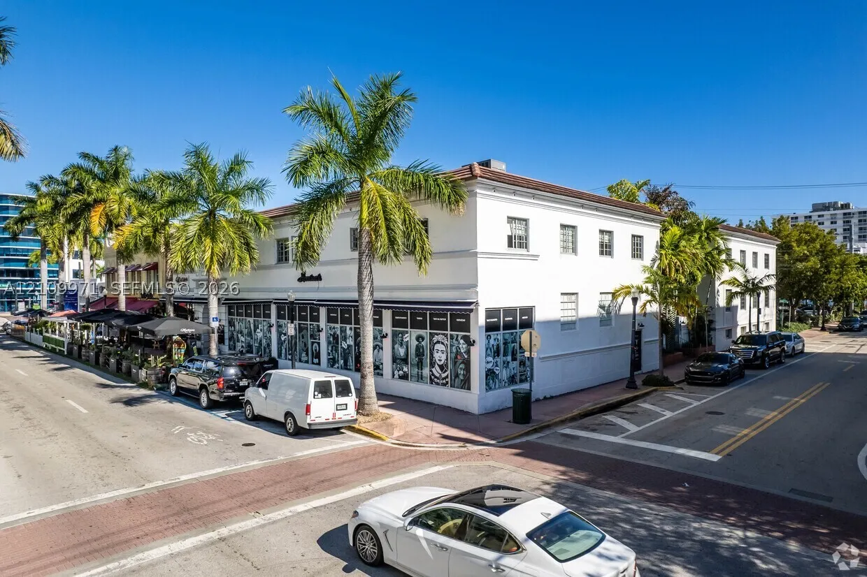 411 Washington Ave