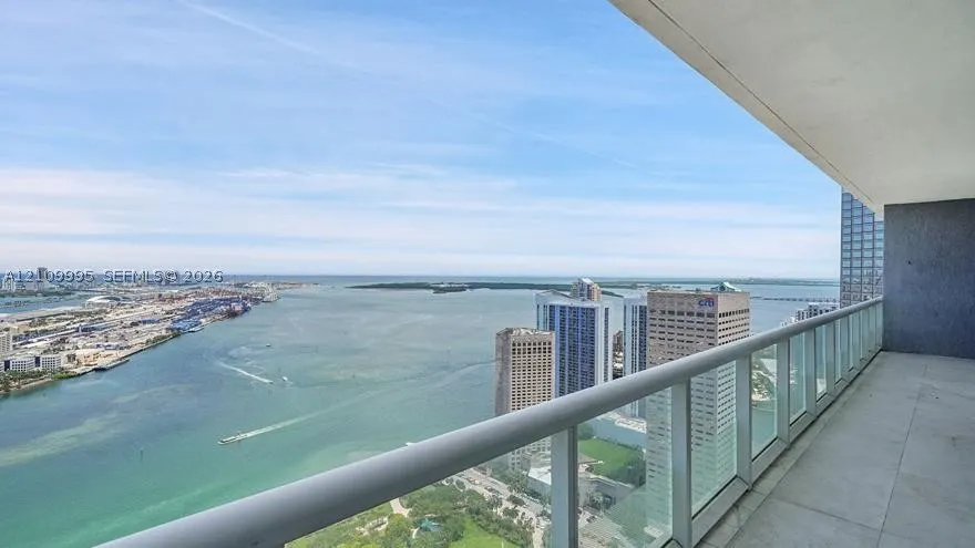 50 Biscayne Blvd #5406