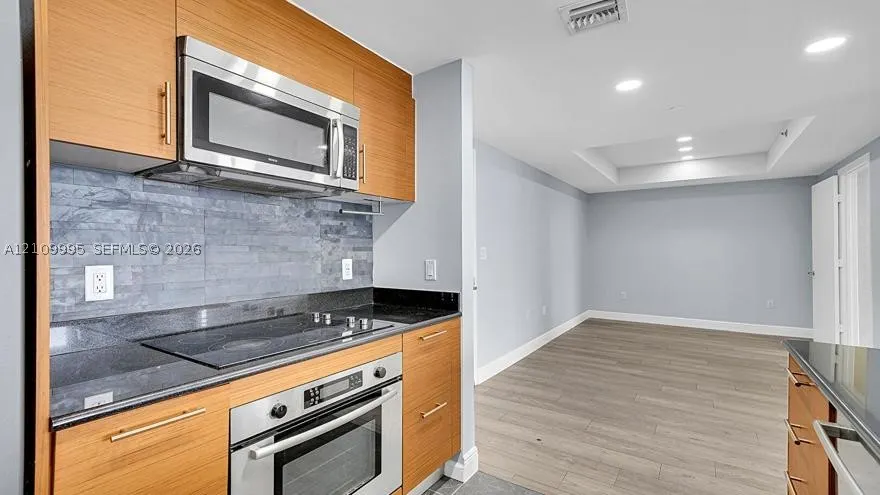 50 Biscayne Blvd #5406