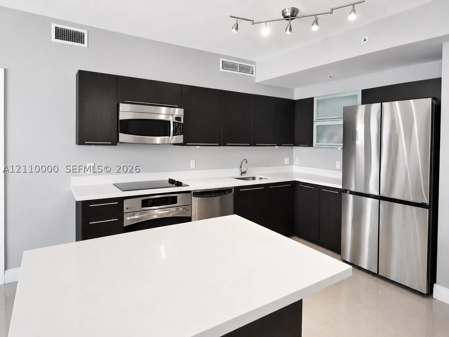 90 SW 3rd St #3212