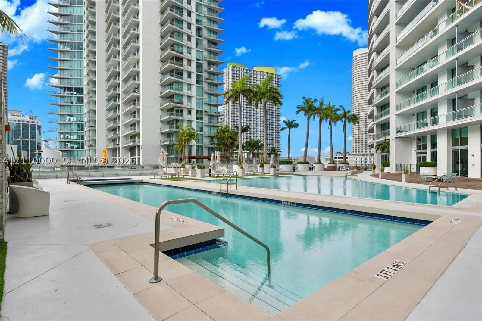 90 SW 3rd St #3212