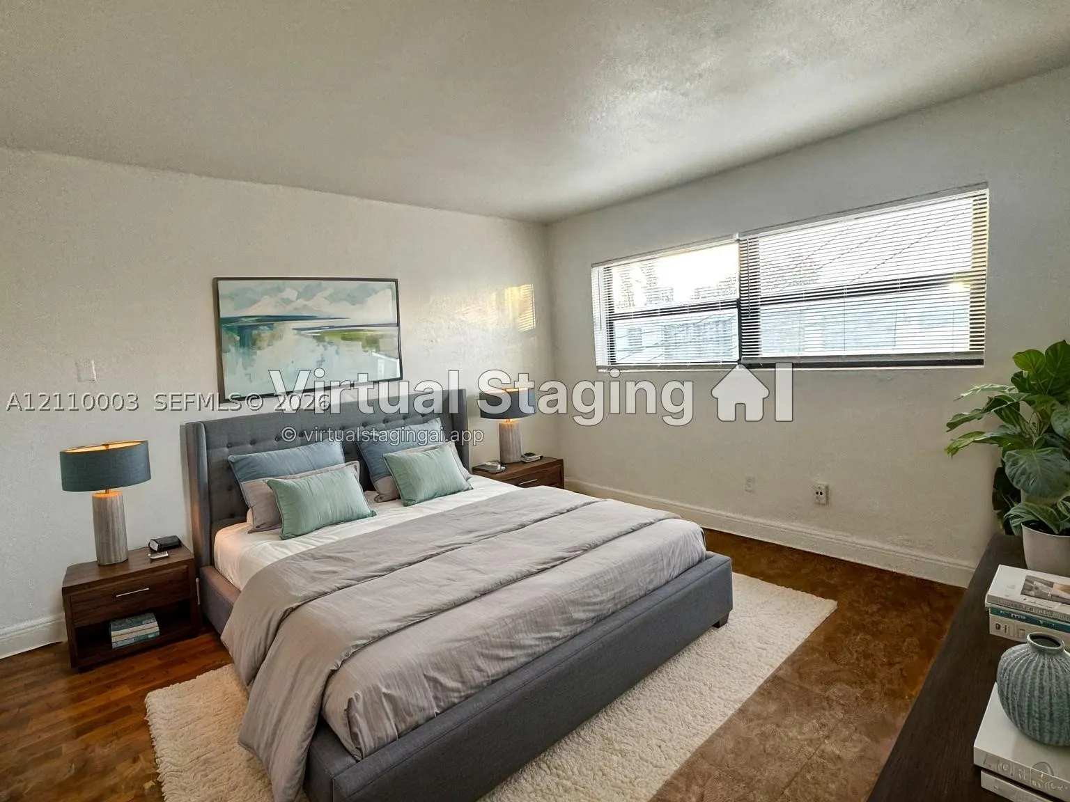 1525 NE 135th St #14