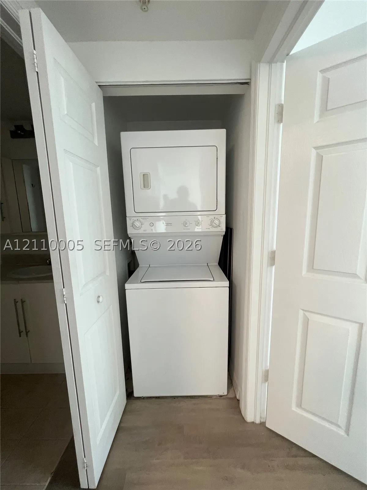 275 NE 18th St #1101