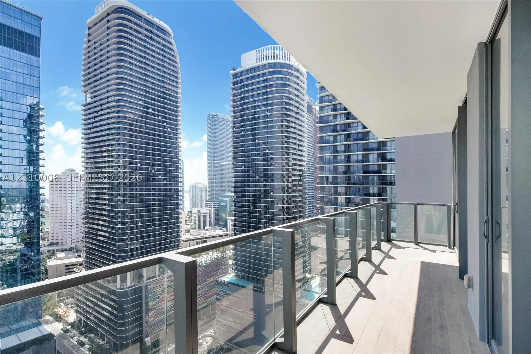 88 SW 7th St #2505