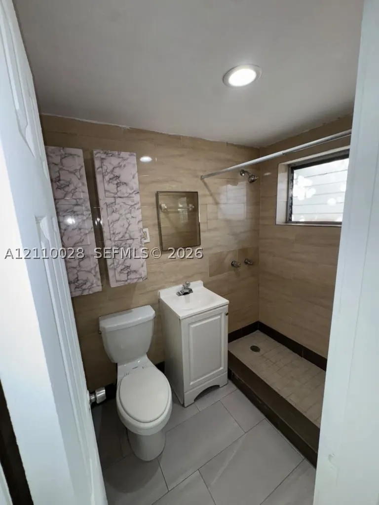 1701 NW 27th Ave #27
