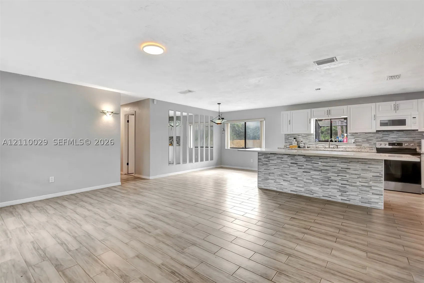 168 Westwood Dr