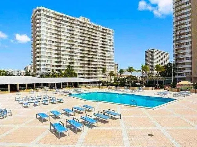 1950 S Ocean Dr #3K