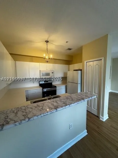1017 Shoma Dr #462