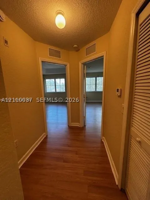 1017 Shoma Dr #462