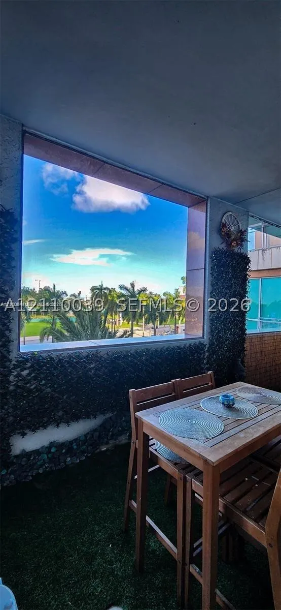 244 Biscayne Blvd #301
