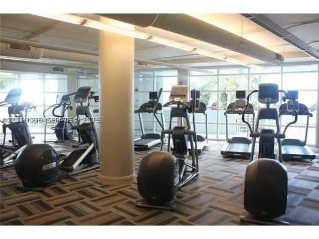 244 Biscayne Blvd #301
