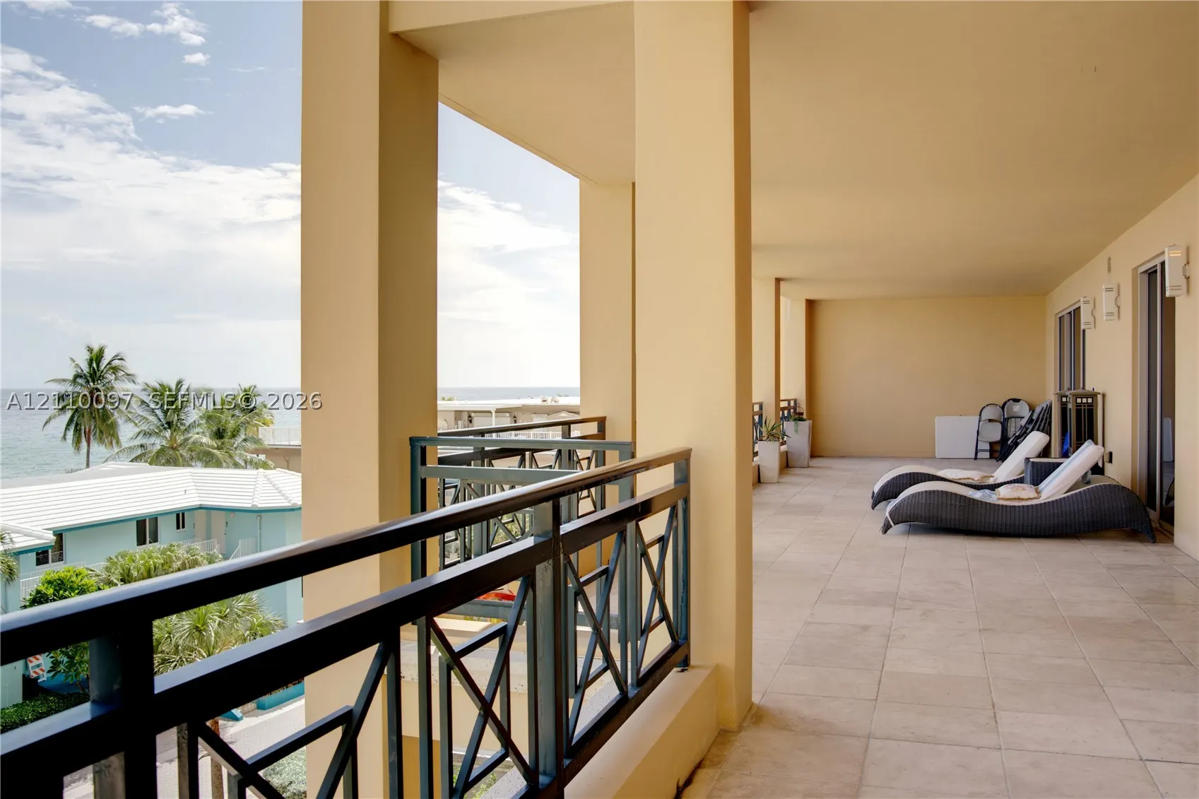 3415 N Ocean Dr #401