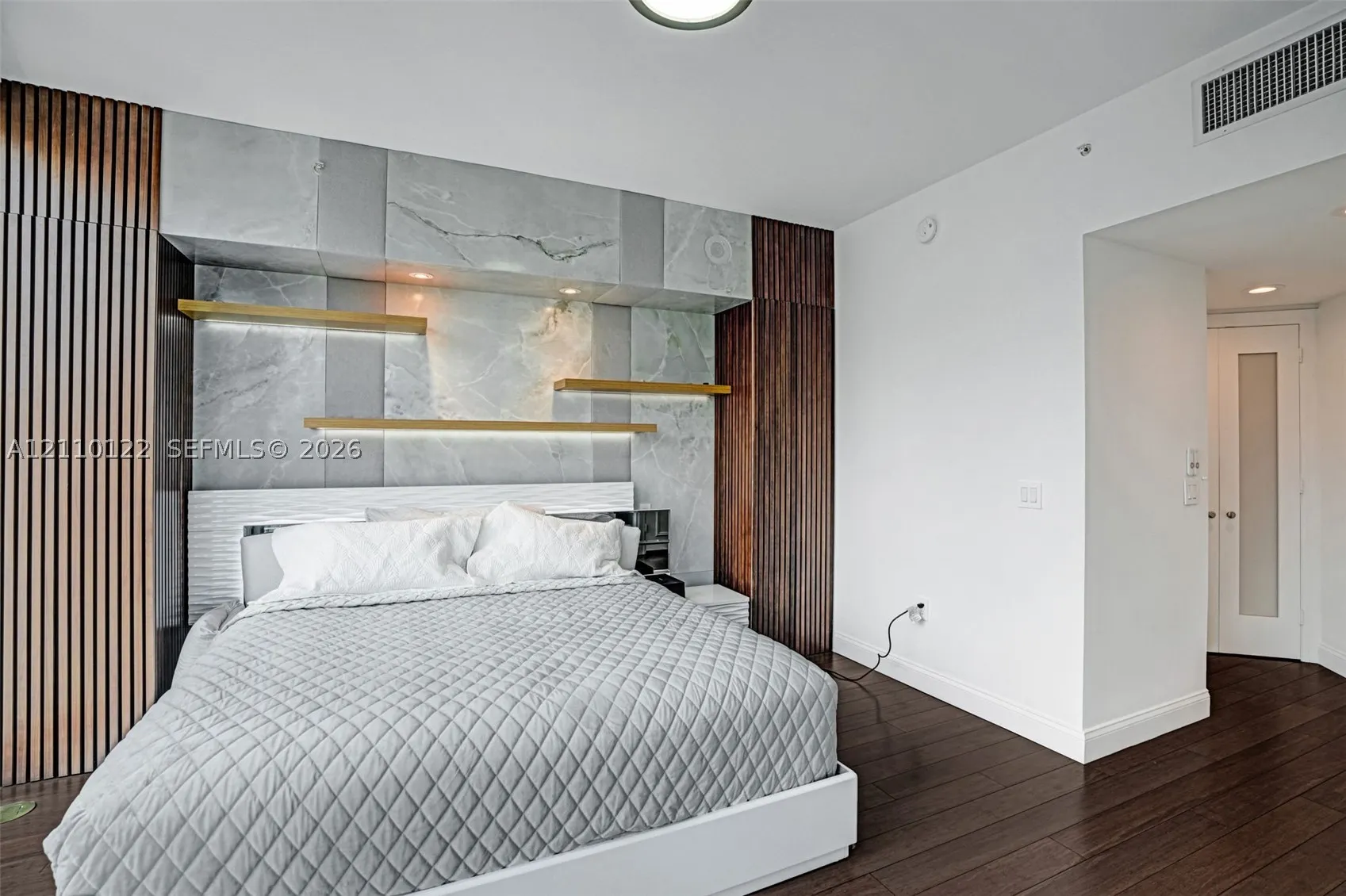 333 Las Olas Way #2708