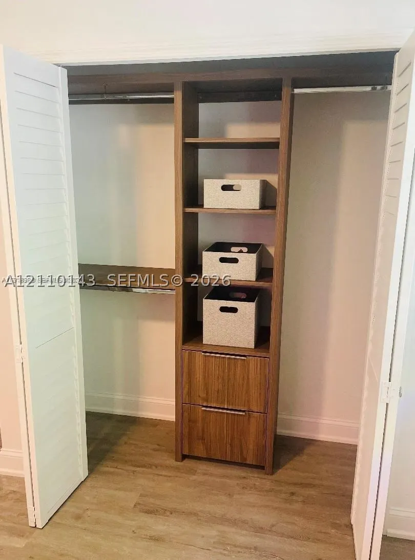1407 Meridian Ave #7