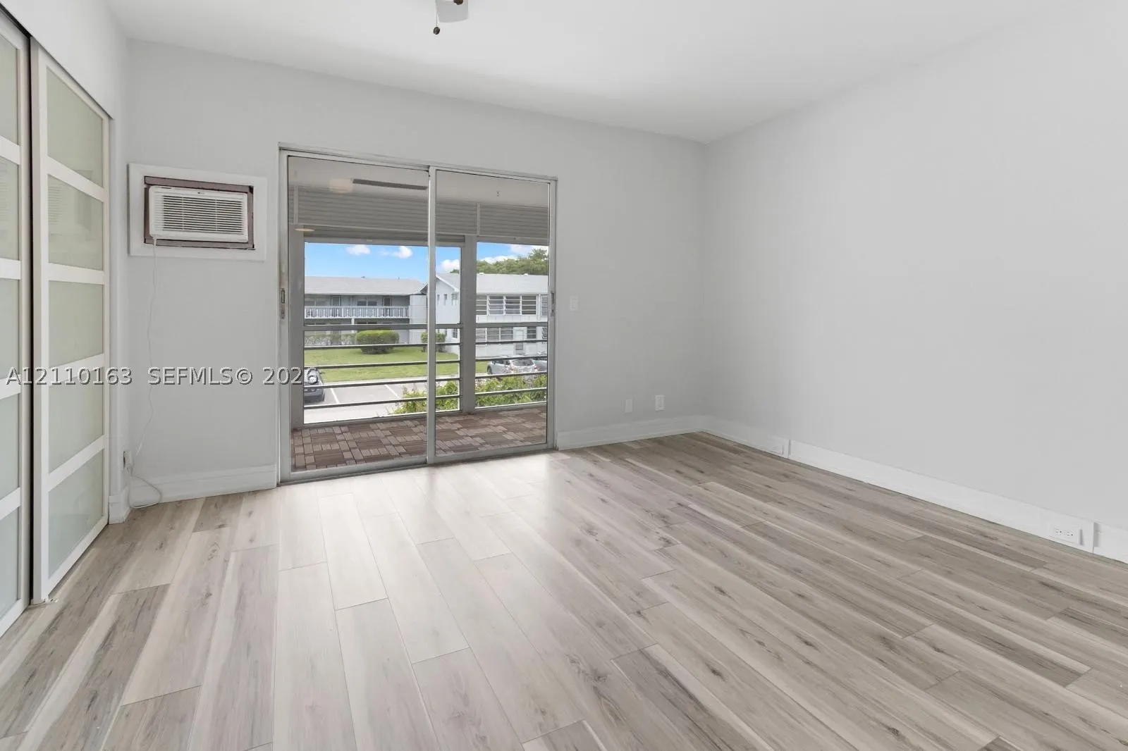115 E Upminster E #115