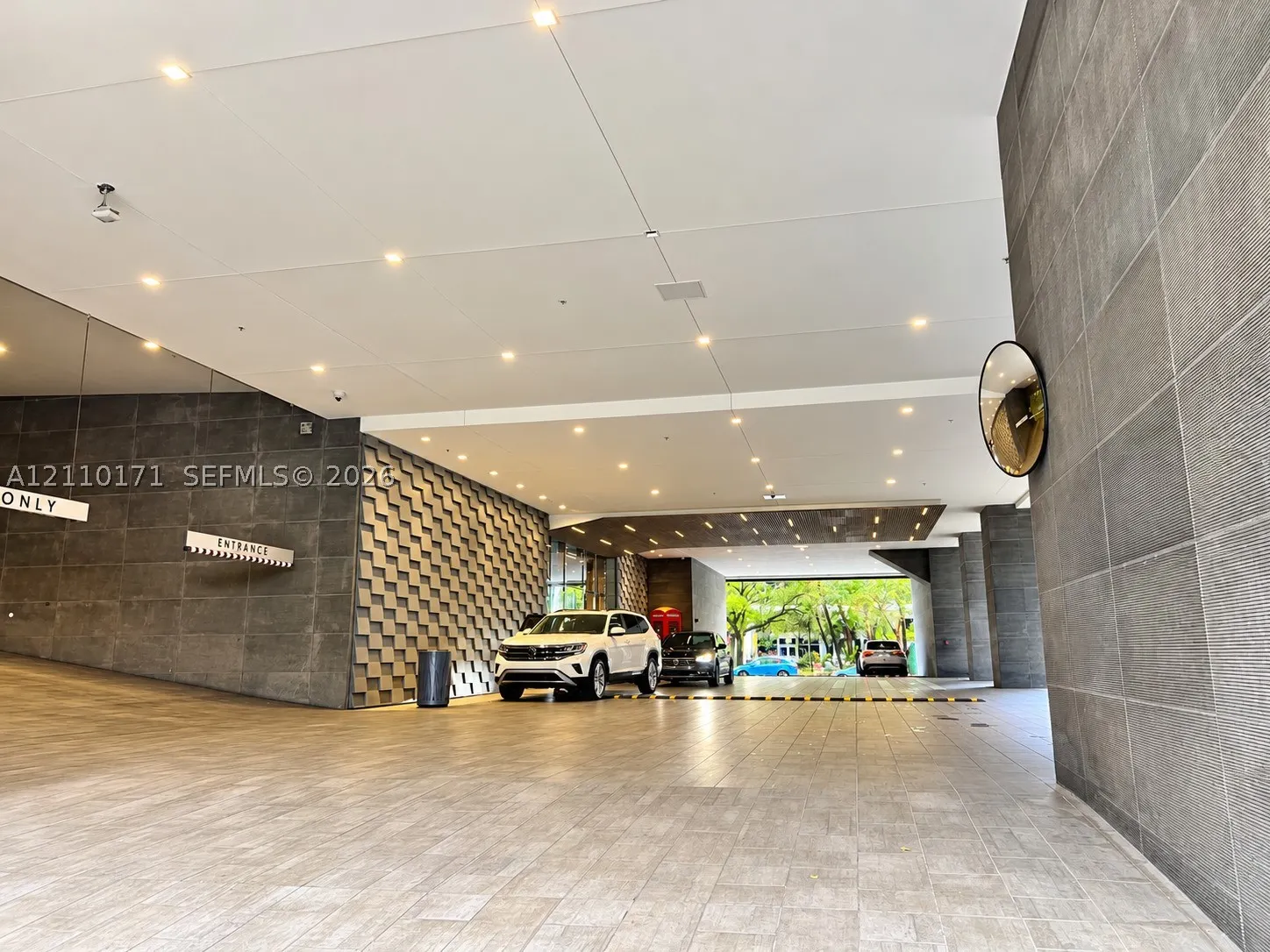 1080 Brickell Ave #2805
