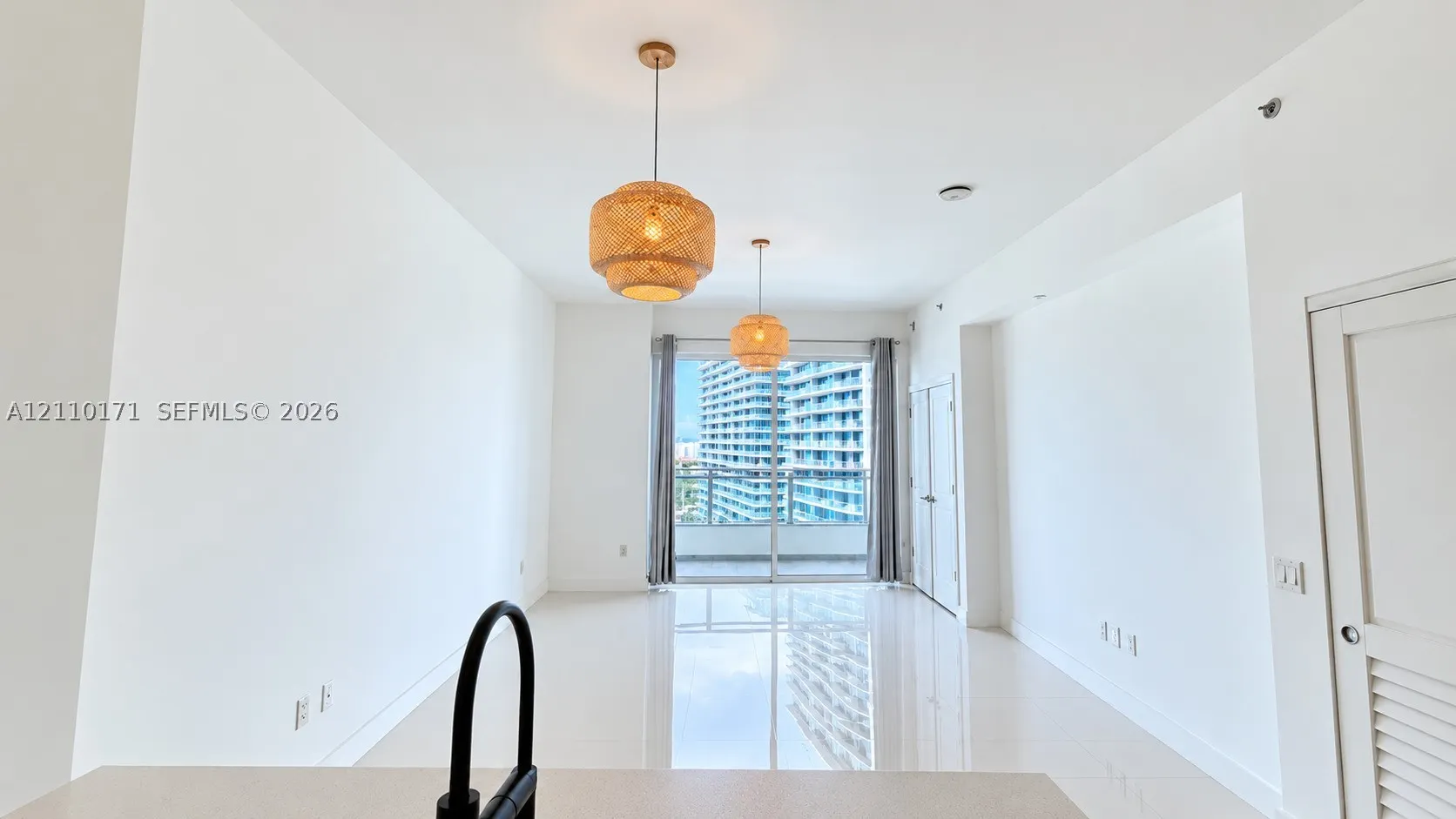 1080 Brickell Ave #2805