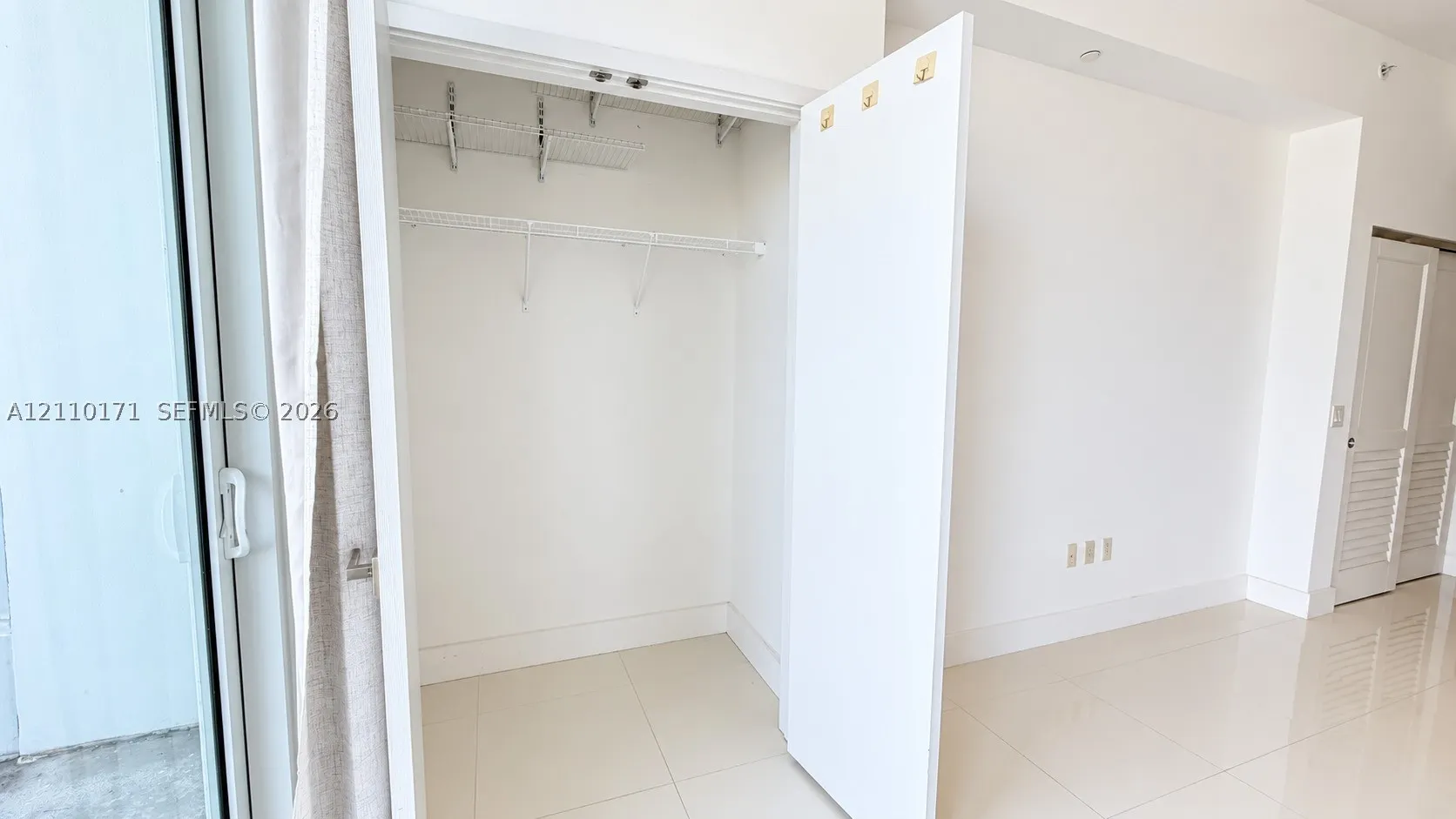 1080 Brickell Ave #2805