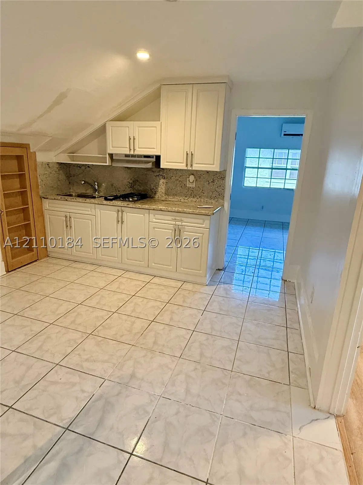 427 SW 11th Ave #2