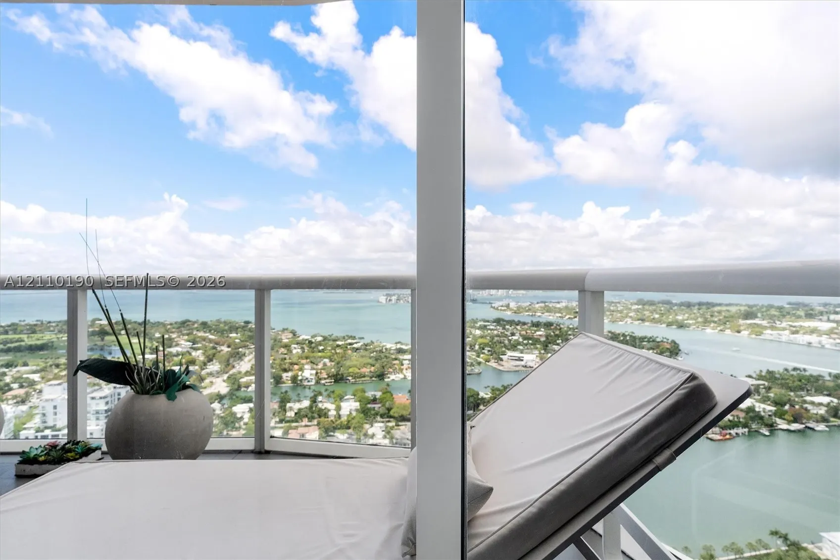 6365 Collins Ave #4307
